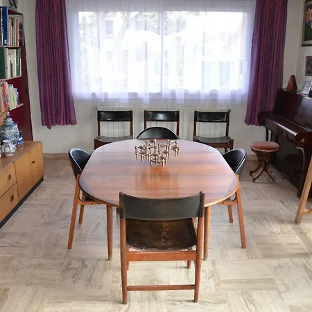 Maison Familiale Avec Jardin Proche Rouen Centre Hébergement de vacances Sotteville-lès-Rouen