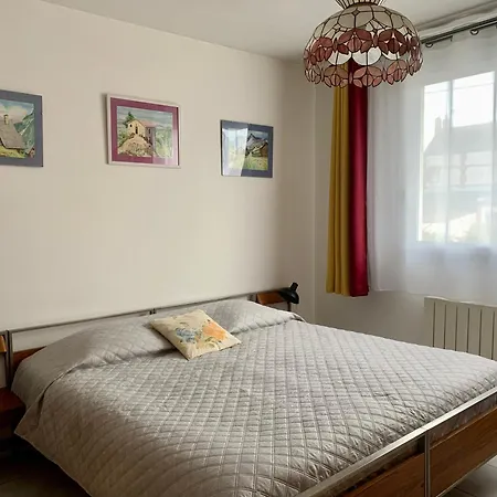 Holiday home Maison Familiale Avec Jardin Proche Rouen Centre Sotteville-les-Rouen