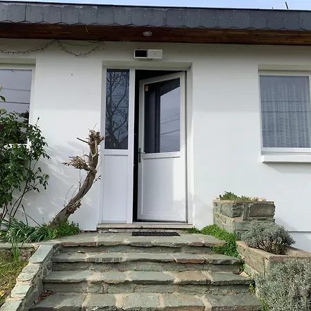 Maison Familiale Avec Jardin Proche Rouen Centre Hébergement de vacances *