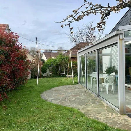 Hébergement de vacances Maison Familiale Avec Jardin Proche Rouen Centre Sotteville-lès-Rouen